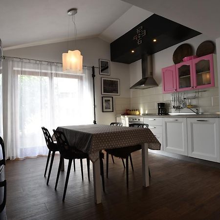 Holiday Home Brhanici สเวตวินเชนัต ภายนอก รูปภาพ