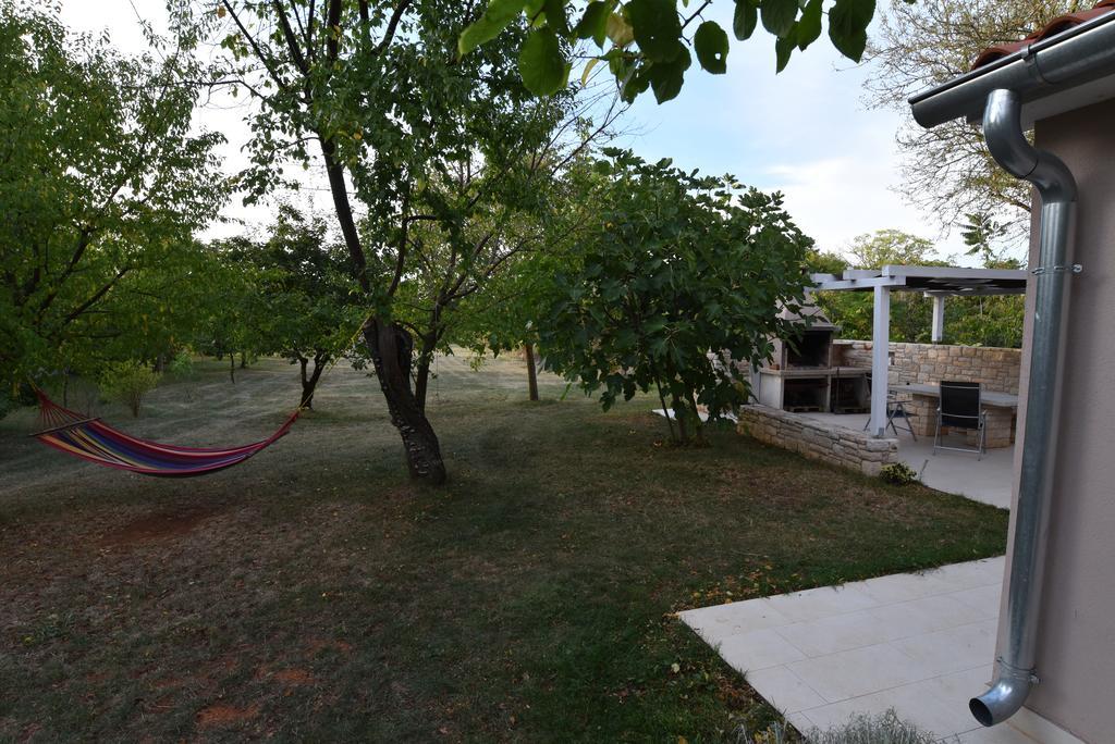 Holiday Home Brhanici สเวตวินเชนัต ภายนอก รูปภาพ